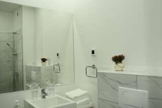 Отель Hotel Danica Петровац Люкс-19