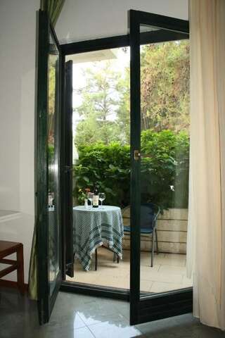 Отель Hotel Danica Петровац Люкс-20