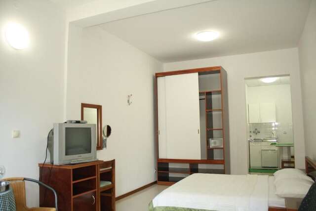 Отель Hotel Danica Петровац-44